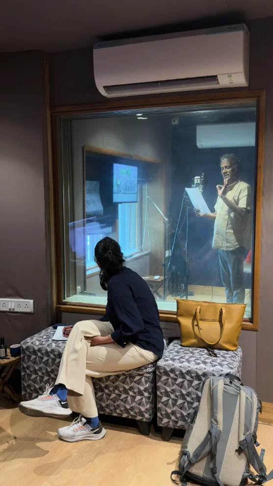 Voice artist at the mic